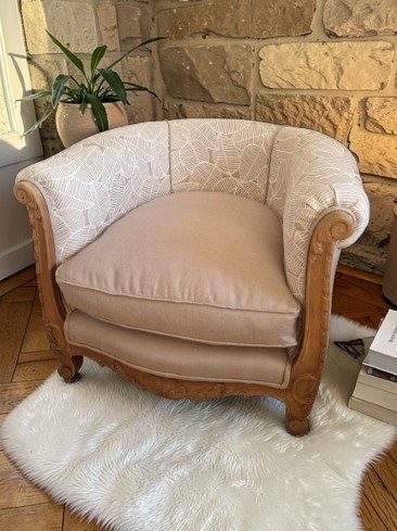 Après garnissage fauteuil